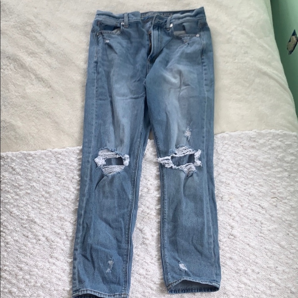 American Eagle Mom Jeans